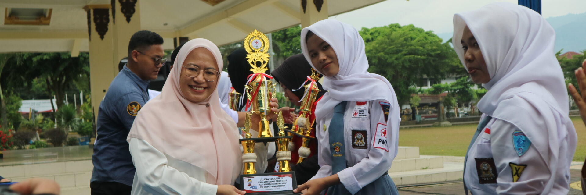 SMK Negeri 2 Bawang Raih Juara I Lomba Video Donor Darah Hari Donor Darah Sedunia Tahun 2026